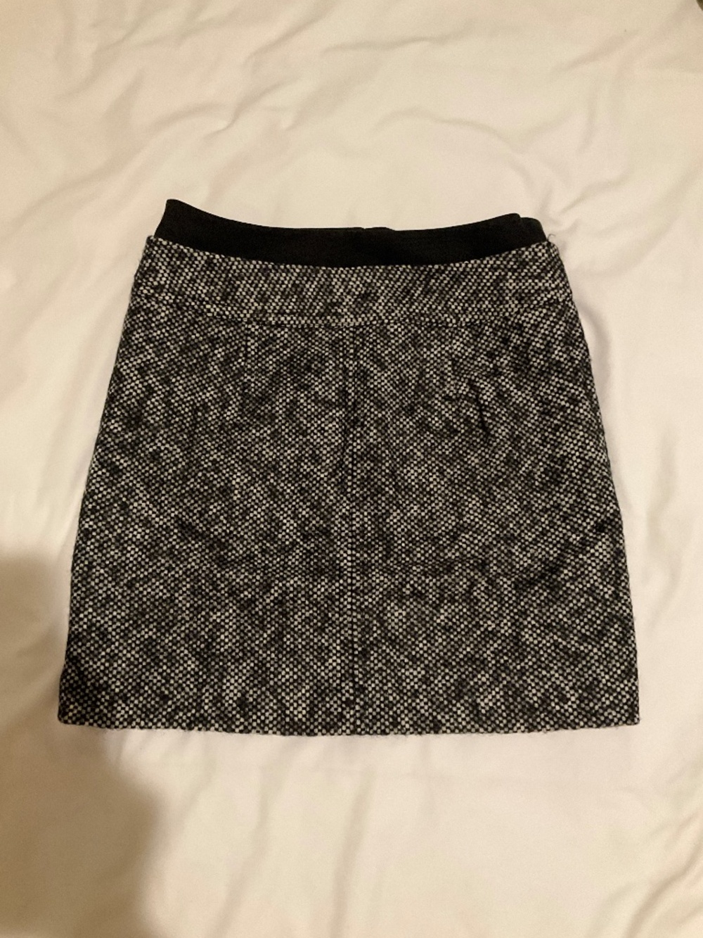 LOFT wool mini skirt size 0P gray